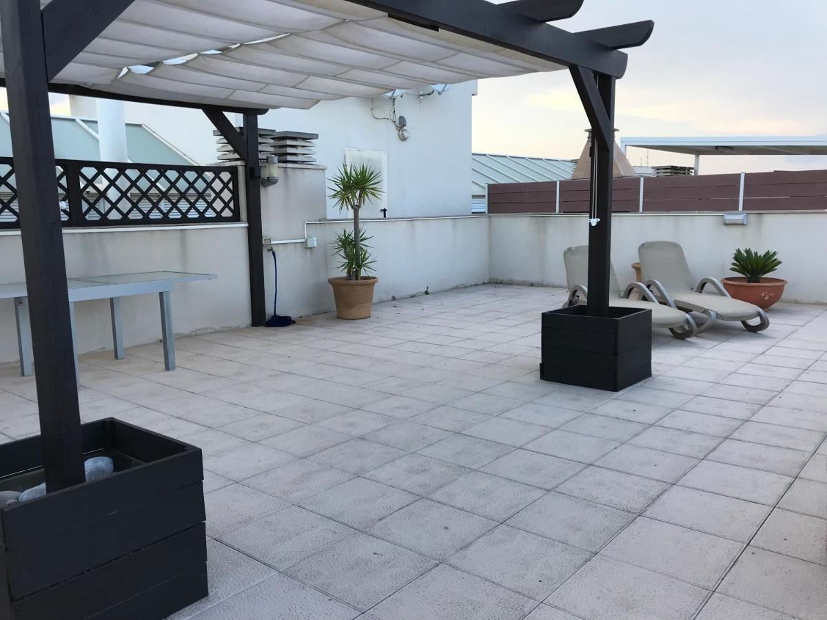 Precioso Atico En Complejo Residencial Con Piscina Apartment Sant Carles De La Rapita Ngoại thất bức ảnh